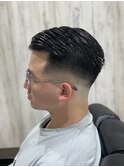 スキンフェード/ショート/ビジネス/清潔感/ツヤ感/20代/30代