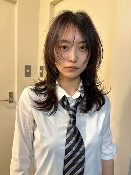 ノラ シブヤ(NORA) ウルフカット　レイヤーカット　ワンホンヘア