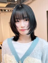 アイティーバイアルバム 北千住店(IT by ALBUM)&nbsp;アッシュブラックニュアンスカラーくびレイヤー_ba486881