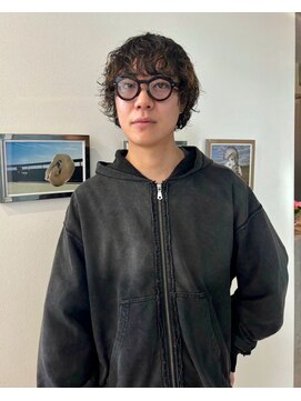 オーオシカシカスペース(OOO YY Space) ユニセックスヘア/メンズパーマ/ボブパーマ/マッシュ