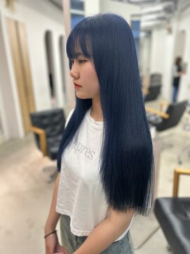 ヴィンスジオ 岐阜駅南(vince gio) ブルーカラー/髪質改善トリートメント/ブリーチ