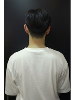 リム(RiM...)&nbsp;ツーブロ/センターパート/ビジネススタイル/バーバー/刈り上げ