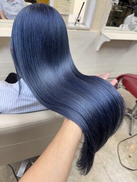 ロジーリリーヘアーズ(Rosy Lily hair's) ネイビーブルー