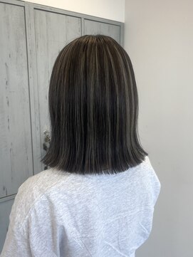 ロテ(LOTE.) ハイライト/ハッシュカット/クラゲヘアー/黒髪カタログ/一宮