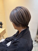 ソウスシア(SOURCE cia)&nbsp;ハイライトグレージュショート【佐藤和弥】