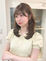 レア 表参道(L'ea)&nbsp;大人ガーリー ダークアッシュ似合わせカットミディアムレイヤー