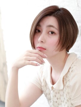 メゾンマニフィック(Maison Magnifique) 【Maison Magnifique】×楢原 ショート切りっぱなしボブ