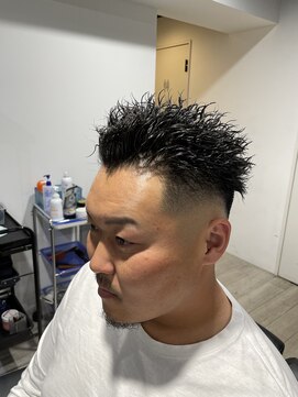 メンズ ヘアープロデュース フェード(Men’s hair produce FADE) ハードツイスト