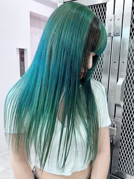 ウィコ 新宿(WICO) emerald green[新宿駅/大人ガーリー/ダブルカラー]