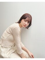 トレス(TRESS)&nbsp;レイヤーボブ　ミディアムヘア　大人ボブ　ピンクカラー