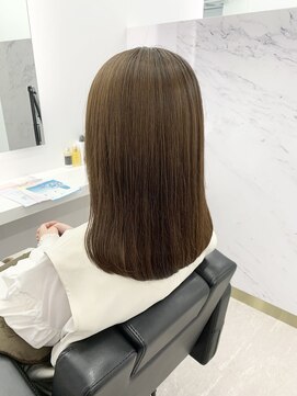 イレス 札幌駅南店(IRESU) 前髪カタログマチルダボブ 顔型別ヘアスタイル特集ウルフ