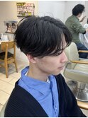 センターパート　マッシュ　刈り上げ　横浜／横浜駅