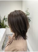 白髪ぼかしミディアムレイヤーカット