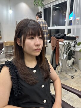ラボアン 梅田店(lab.em.) 顔周りのレイヤーカット