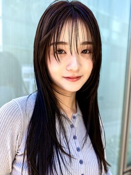 ミラバイグリーン(Mira by green) レイヤーカット/シースルバング/前髪カット/フェイスレイヤー