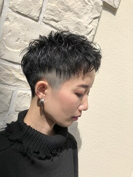 ラディックス(LADiX) ベリーショート、ショート、刈り上げ女子