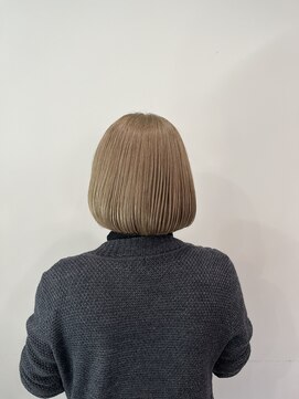 バトー バイ トリコ 船橋北口店(BATEAU by tricot) #ベージュ#大人ボブ