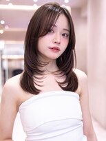 ハバナ 渋谷(HAVANA)&nbsp;大人ガーリー顔周りミディアムレイヤーカット×ココアブラウン