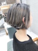 マッシュウルフ丸みショートボブWカラーアッシュデザインカラー