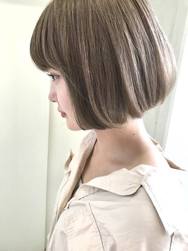 ヘアーデザイン シュシュ(hair design Chou Chou by Yone) カフェラテベージュ×ボブ♪