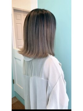 ラフテル 横浜(LAFTEL) シャドールーツ