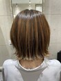 クロスオーバー(CROSS OVER) 人気のミニボブカラーと外はねスタイルで動きが豊かになります