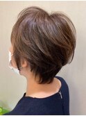 ふんわりショート/白髪ぼかしハイライト/大人女性/50代/60代
