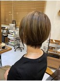 白髪ぼかしハイライトショートボブ