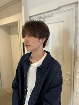 アルジャーノン グリーン(ALGERNON GREEN) センターパート　メンズ　10代　20代　30代　マッシュ　ウルフ