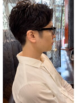 アムリタ(AMRITA) ショートセンターパート