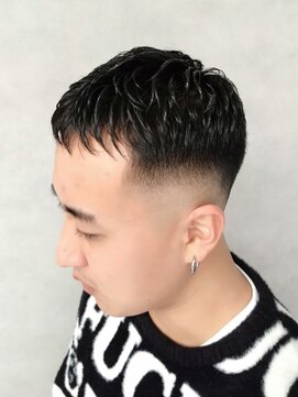 ソアー 新大阪(SOAR) 刈り上げグラデーションフェード濡れパンスタイル【新大阪】