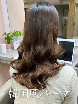 アミー 銀座(Ammy) ベージュカラー×韓国風パーマ