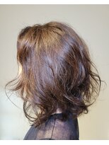 松本平太郎美容室 国立店&nbsp;くせ毛を活かすウェーブスタイル×イノアカラー