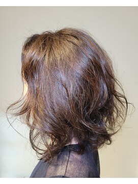 松本平太郎美容室 国立店 くせ毛を活かすウェーブスタイル×イノアカラー