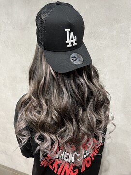 ミニョン(mignon) 韓国/ダブルカラー/ブリーチ/ピンク/学割U24/新越谷/南越谷/草加