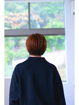 髪と生活美容室 大分本店 丸くて襟足はすっきりショート