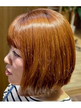 ヌーベルバッチーヌの写真/髪や頭皮にやさしい《ヘナカラー》取り扱いサロン。ハリコシのある髪へ導き、艶感のある美しい仕上がりに＊