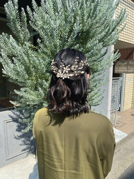 ザデイ(THE DAY) ハーフアップアレンジ