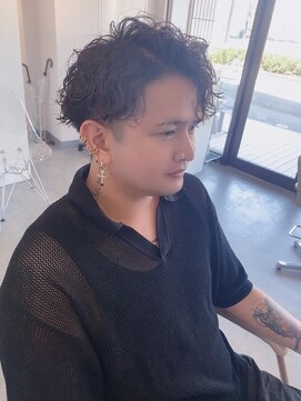 リル(lil) 髪質改善/白髪ぼかし/インナーカラー/ケアブリーチ/学割U24