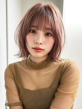 ヴェイン 渋谷(vain) 外ハネボブ ピンクベージュ 前髪カット 顔周りレイヤー 韓国ヘア