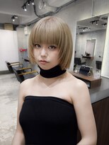 オルズ 渋谷(ALLZ)&nbsp;渋谷/ケアブリーチ/ダブルカラー/ハイトーン/切りっぱなしボブ