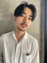 クオル キャスト 熊本(QOL×cast) センターパート無造作パーマツイストスパイラルパーマ刈り上げ