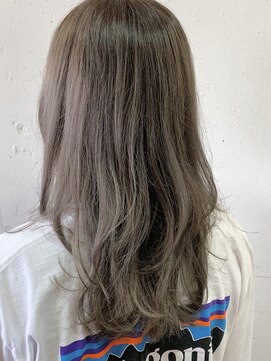 ヘアドレス ルチュラ(Hair dress LucuLa) シルバーグレージュ