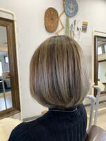 湊(minato)&nbsp;大人女子も楽しめる外国人風カラー、バレイヤージュ!