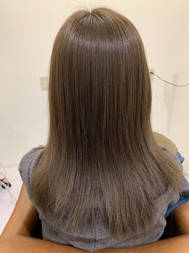 サプリ 清水桜橋店 外国人風カラー