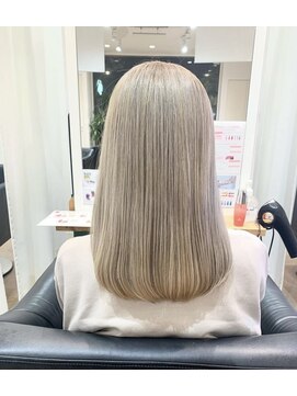 リシェールグリーン 越谷花田店(RICHAIR GREEN) ミルクティーベージュ