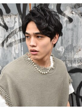 ブゾン(buZon) アップバングショート×無造作パーマ