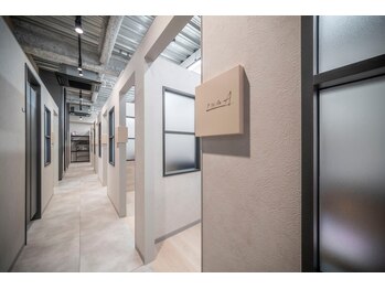 FRAME spa&hair room 博多店【フレーム】