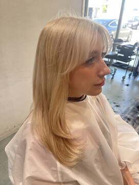 ルシール バイ アリア(Lucir by aria) レイヤーとカーテンバング