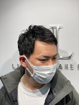 リバティシェアバーバー 銀座2nd(LIBERTY SHARE BARBER) スキンフェードコテパーマ濡れパンマッシュパーマ[銀座<理容室>]
